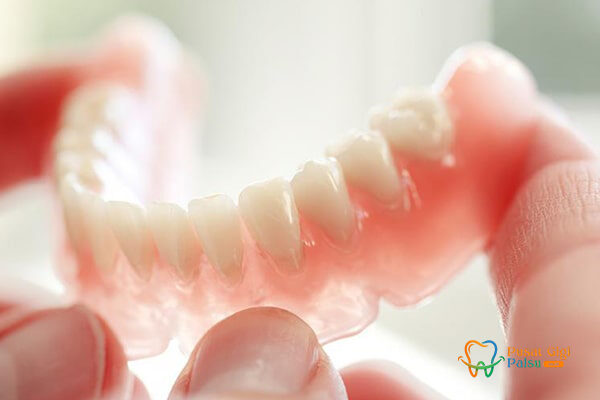 Gigi Palsu Thermosen